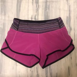 Lululemon women’s speed up short 2.5” (size 2)